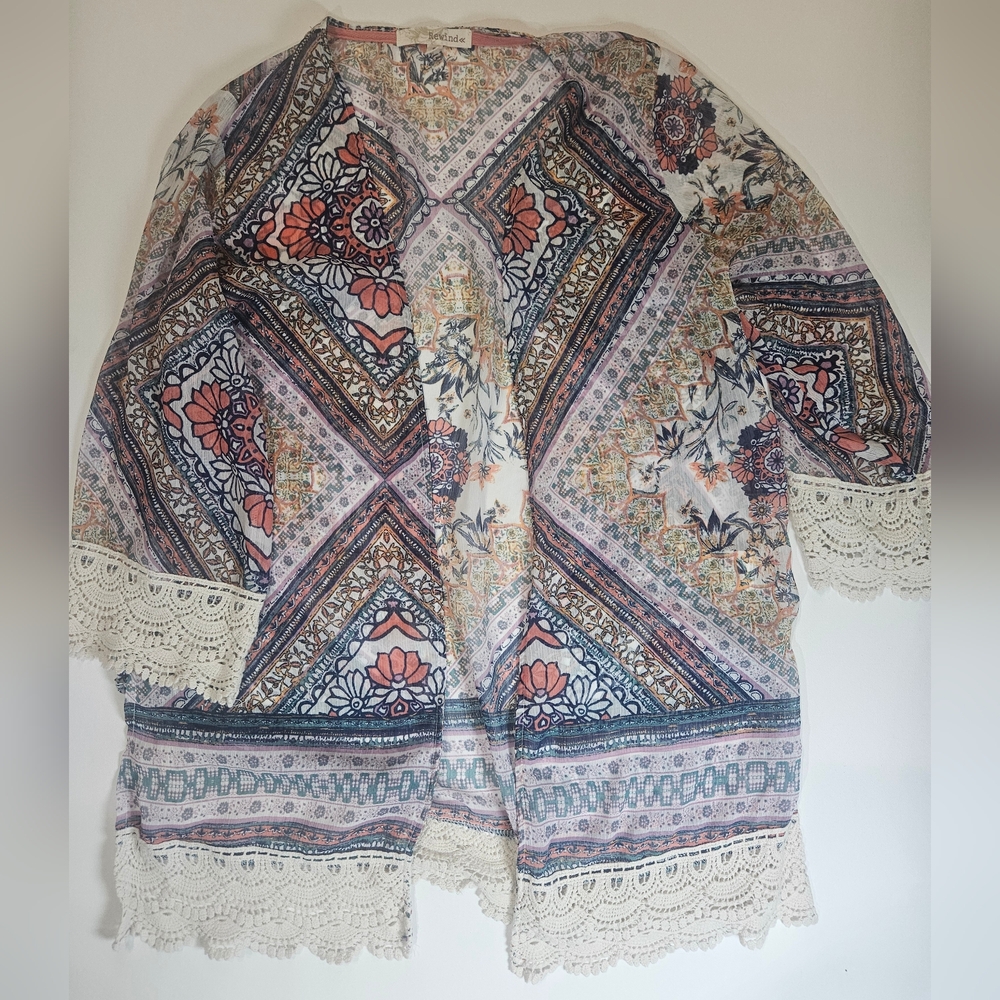 Rewind Womens Shawl Size Small Purple Orange Geometric Floral Boho Fringe Lace